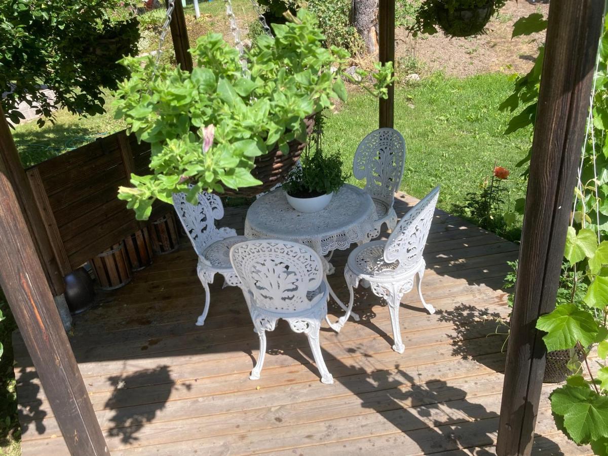 Bed and Breakfast Mehri Uppsala Zewnętrze zdjęcie